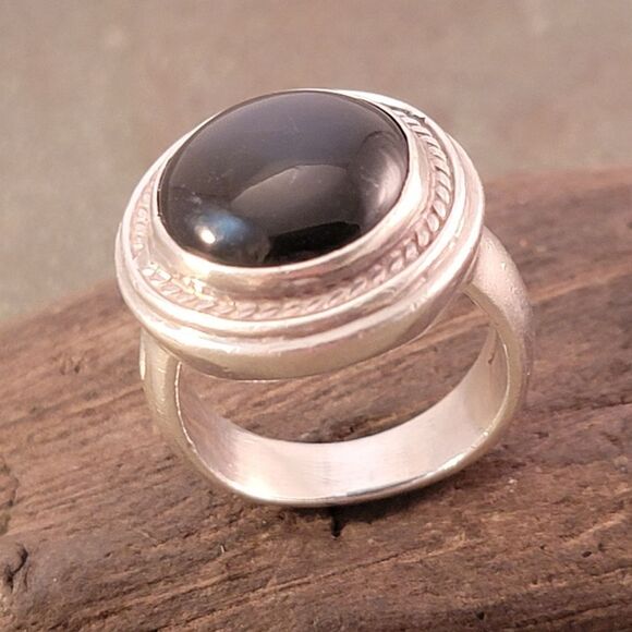 Vintage Sterling Onyx Round Cable Bezel Ring - Picture 5 of 13